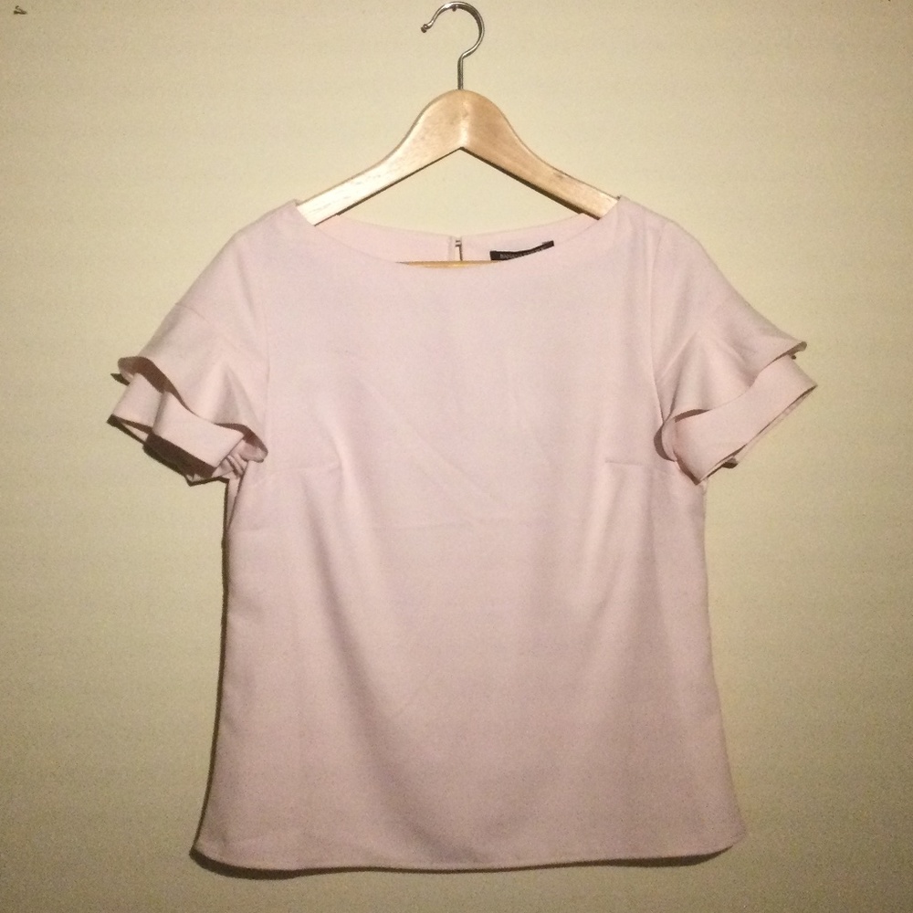 NWT Banana Republic Pink Ruffle Sleeve Top PETITE!